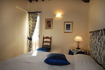 Casa Monica